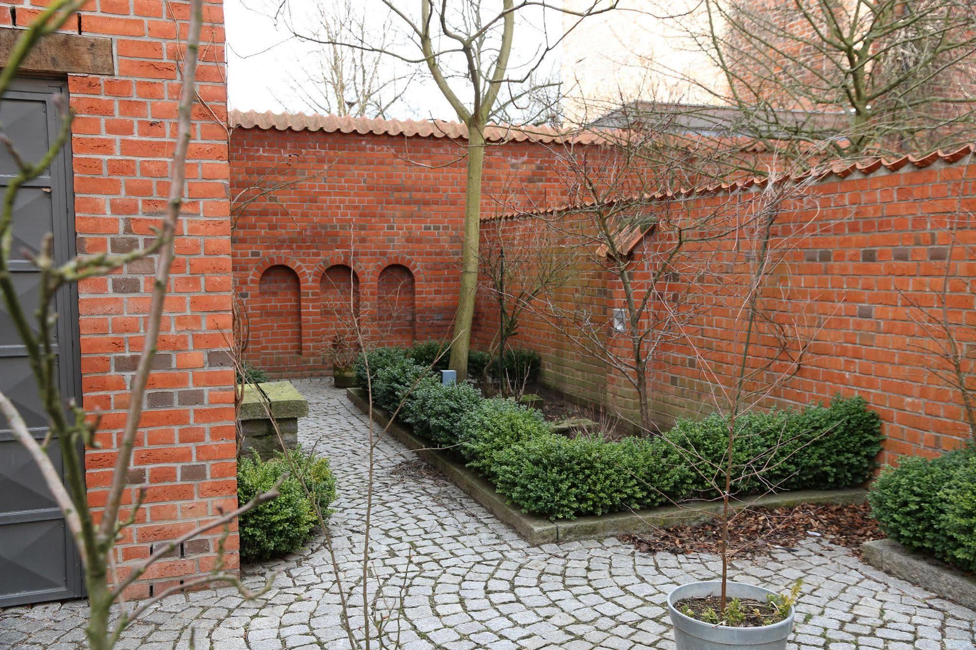 Gaestehaus Am Wasserturm Lüneburg Esterno foto